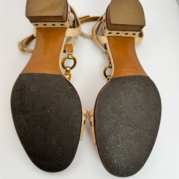 NEW Chloe Beige Patent Leather Perry T-Strap Block Heel Sandals Size 39 - Picture 9 of 10